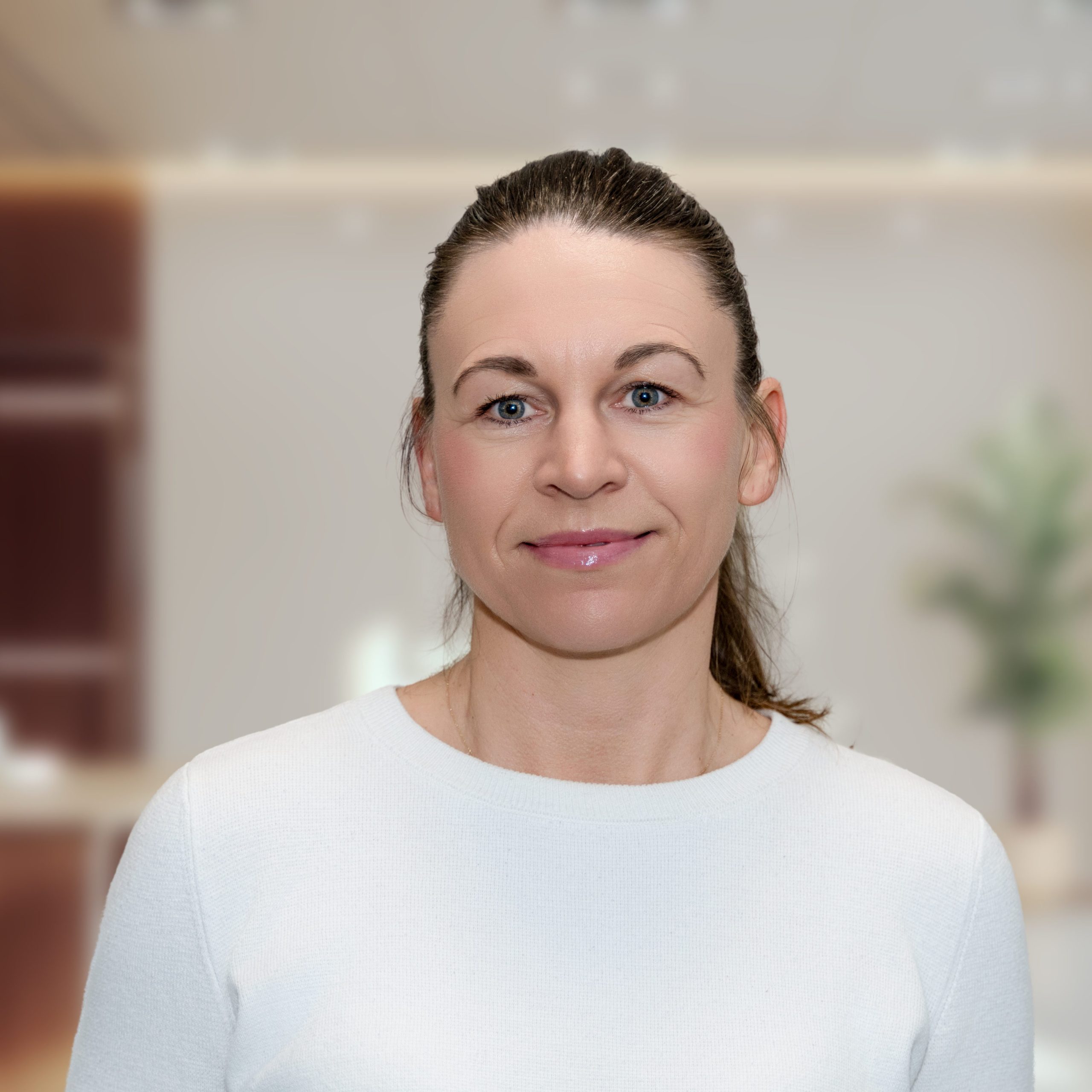 Hilde Schulstad Lindgren Ansattebilder 2025 1 edited scaled